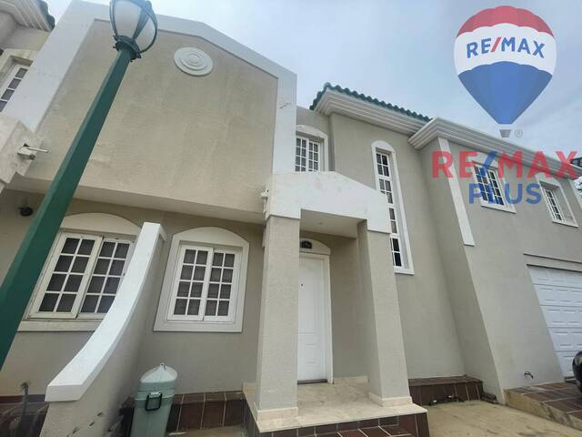 #330 - Casa para Venta en Maracaibo - V