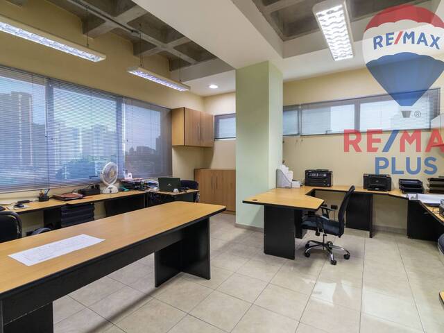 Oficina para Venta en Maracaibo - 5