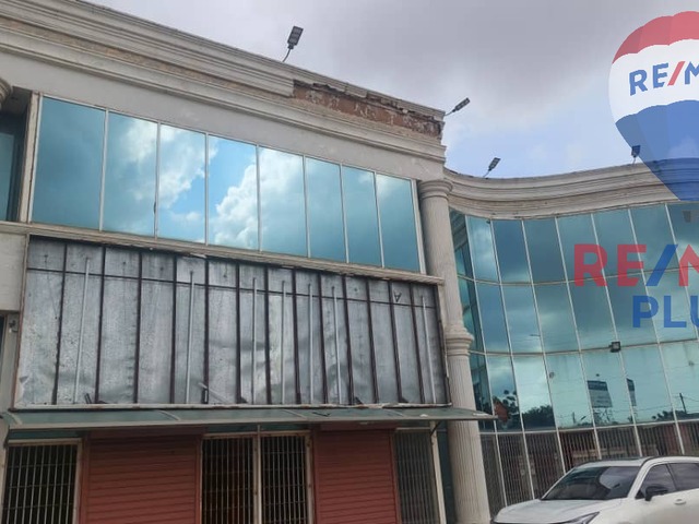 #413 - Conjunto Comercial para Venta en Maracaibo - V - 3