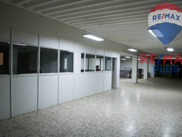 #419 - Punto Comercial para Venta en Maracaibo - V - 3