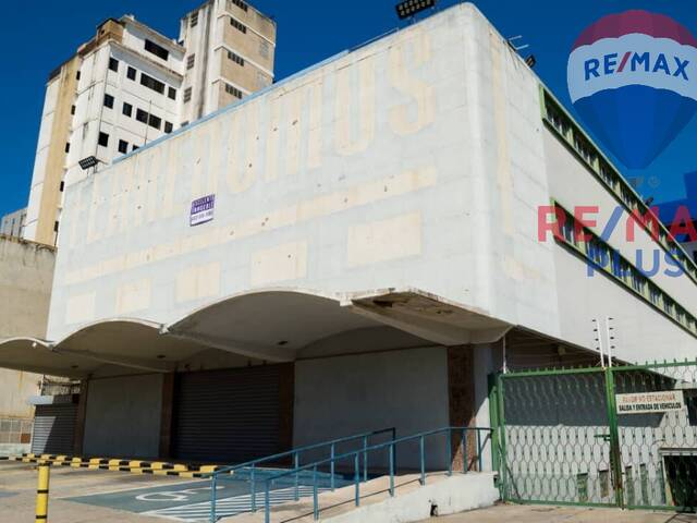 Venta en Av  5 de Julio - Maracaibo