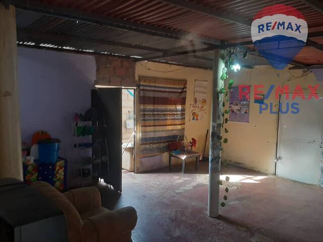 Garaje Estacionamiento para Venta en Maracaibo - 4