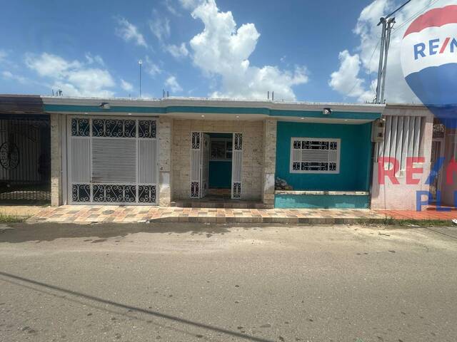 #465 - Casa para Alquiler en Maracaibo - V - 1